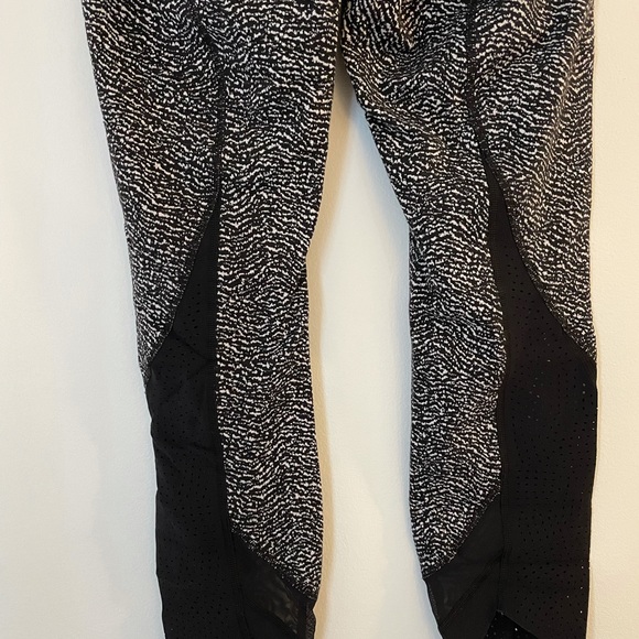 Lululemon Leggings - Picture 4 of 4